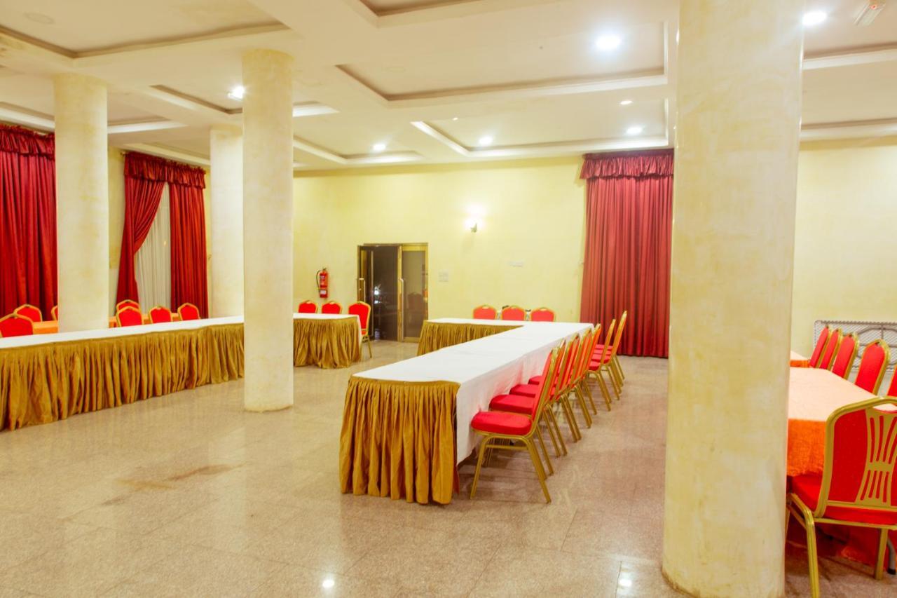 Hotel Reno Abuja Extérieur photo
