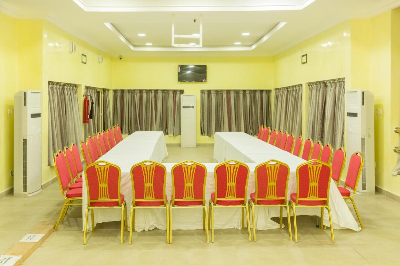 Hotel Reno Abuja Extérieur photo
